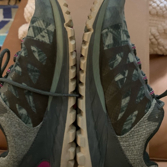 Merrell Antora 2 Trail Runners 8.5 Tea Green - Picture 7 of 15